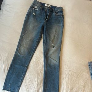 Abercrombie - high rise skinny - size 25